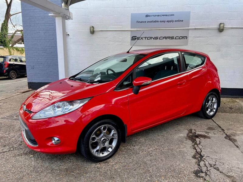 FORD FIESTA